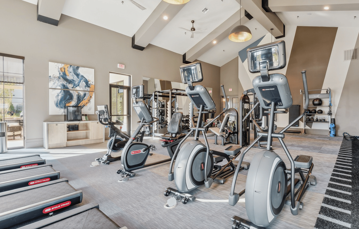 Reduced Rates for a Limited Time! Receive up to $6,500 in Free Rent!