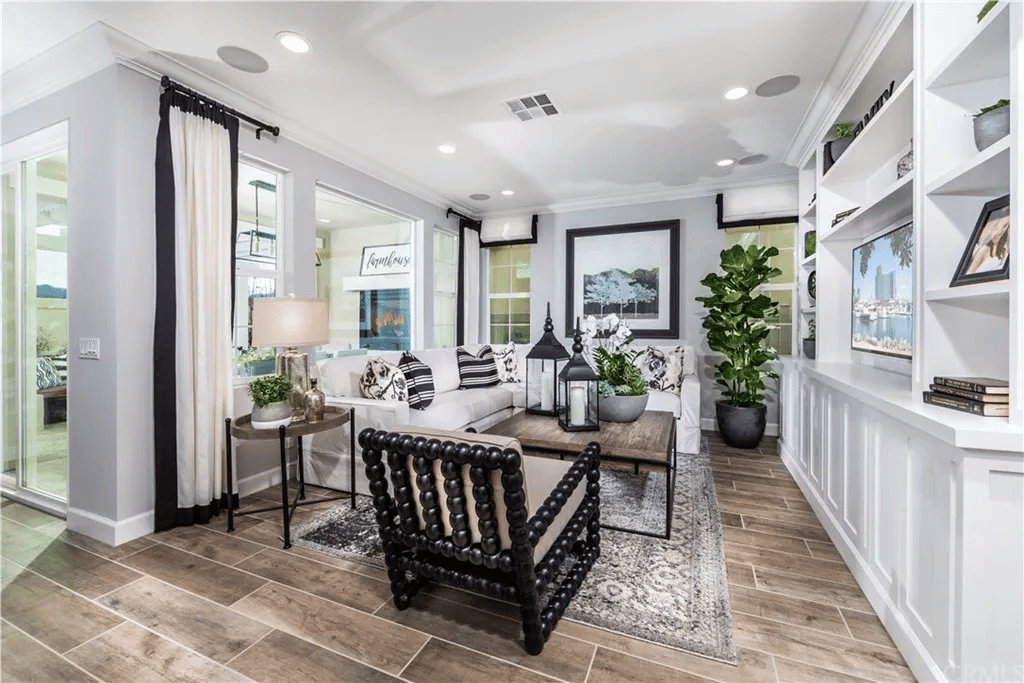 1931 Aliso Canyon Dr