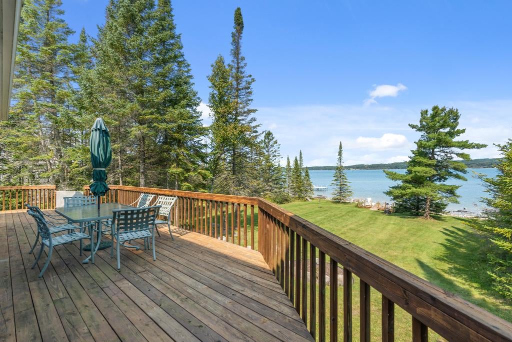 Ferry Rd, Lake Charlevoix