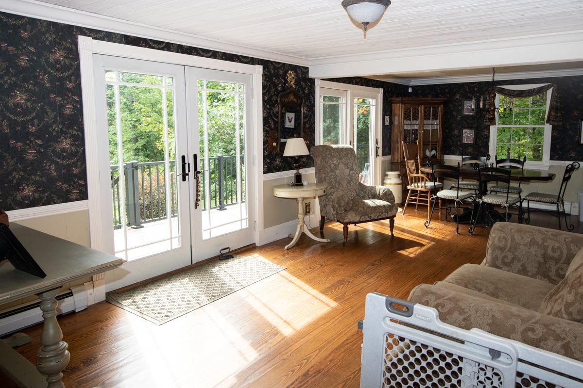 71 South Hill Crossroad