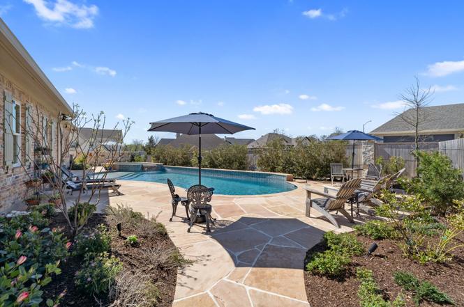 5206 Flint Hills Dr