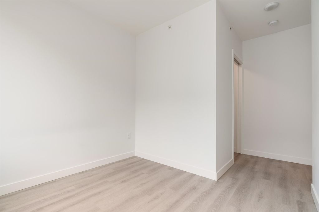 209 E 7th Ave, #607
