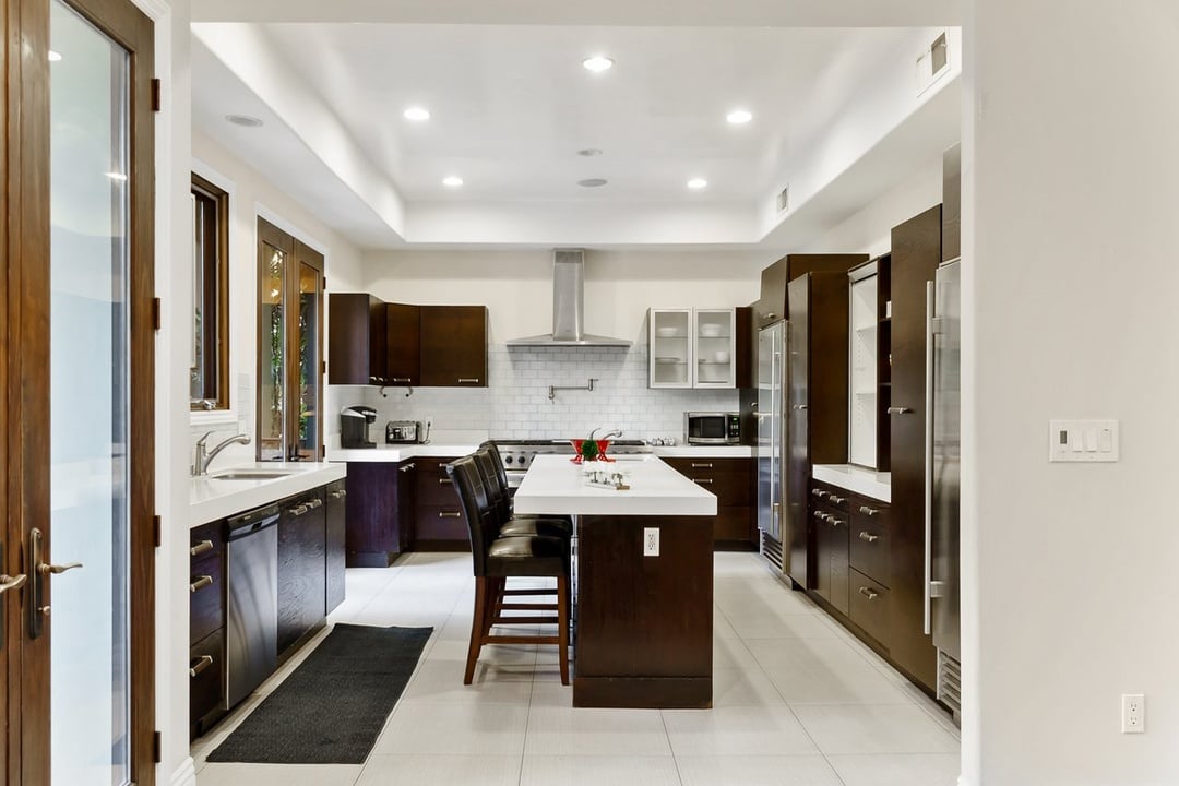 Valley Opulent
