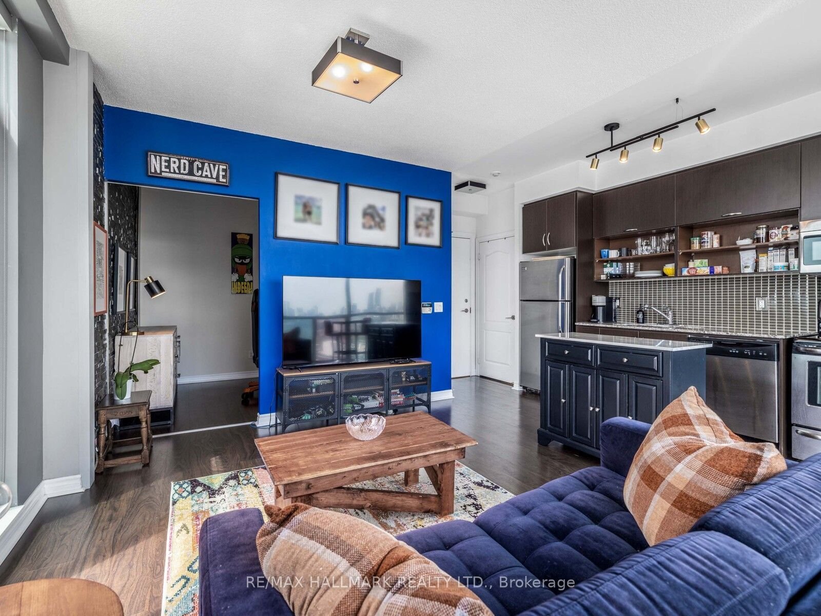 VIBE CONDOS
