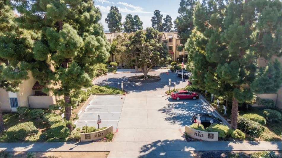 1885 Diamond St #329