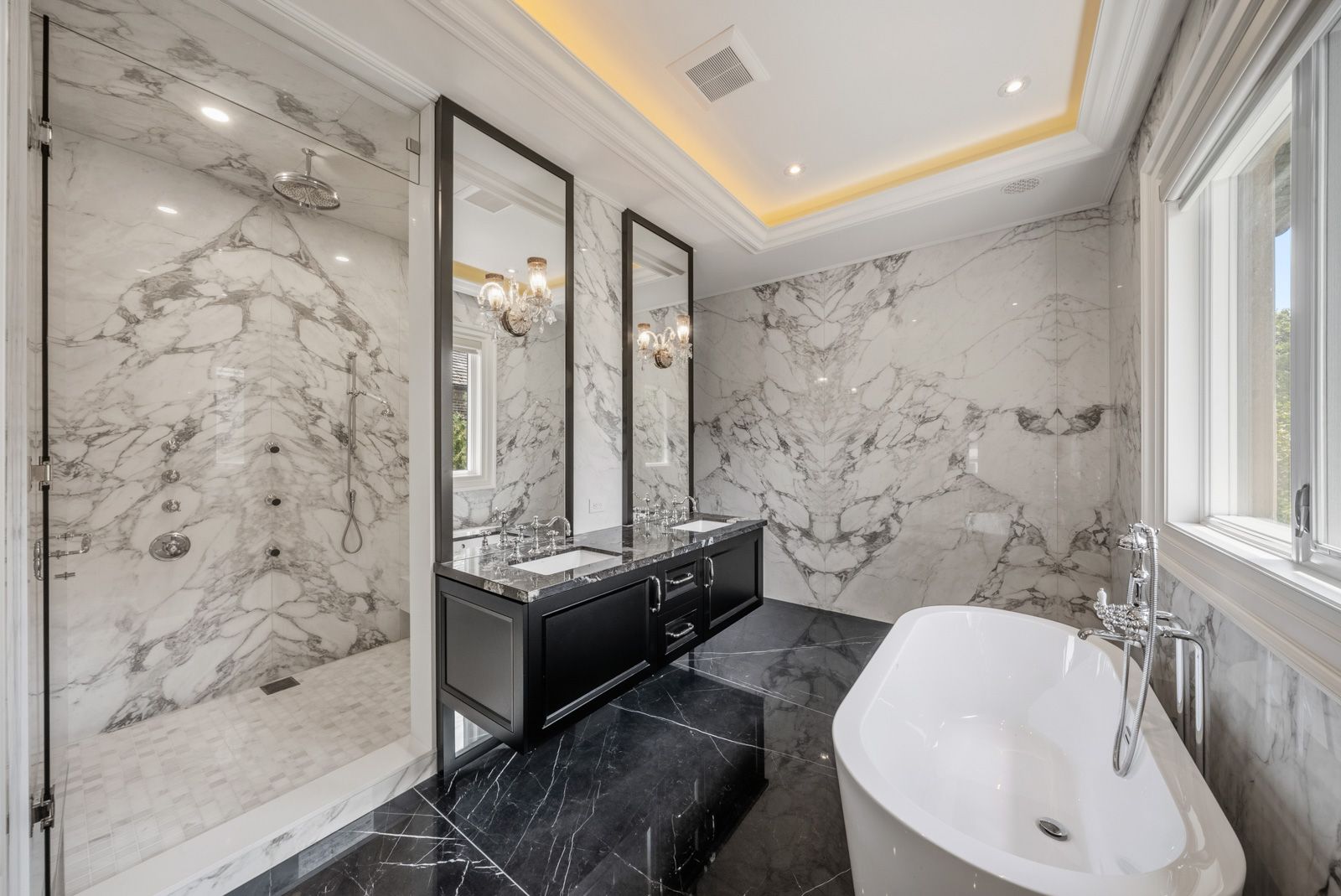 Grand Palatial Newly Completed