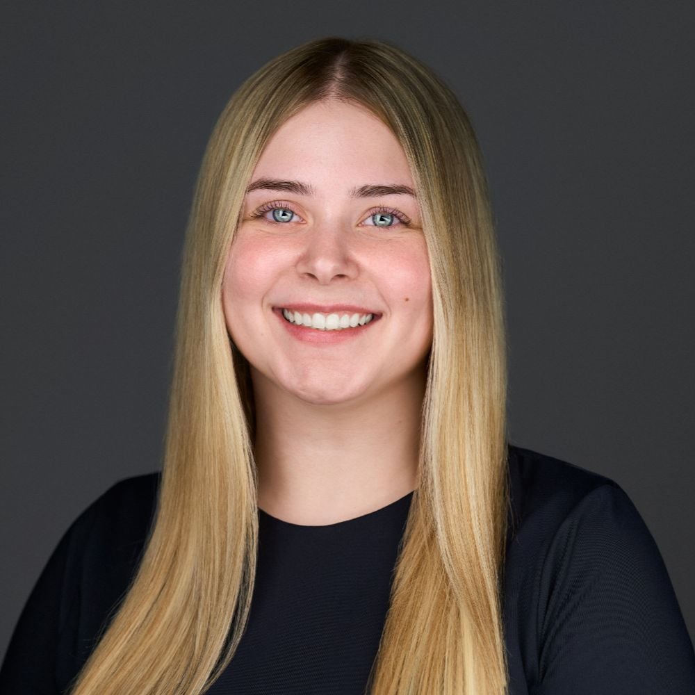 Shyanne Sanders Fresno CA, Real Estate Agent Headshot