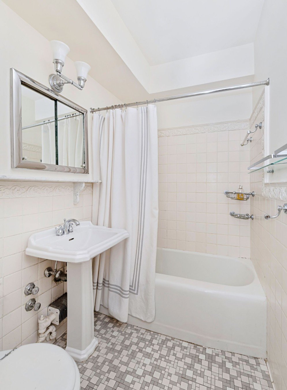 80 East End Avenue Unit: 1a/2a