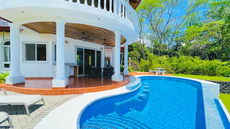 Ojochateau - Rare Ocean & Mountain View 4BR Home in Costa Rica