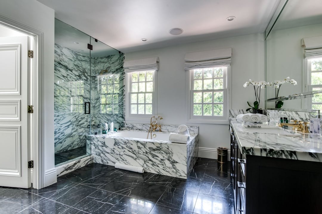 Villa Radiant