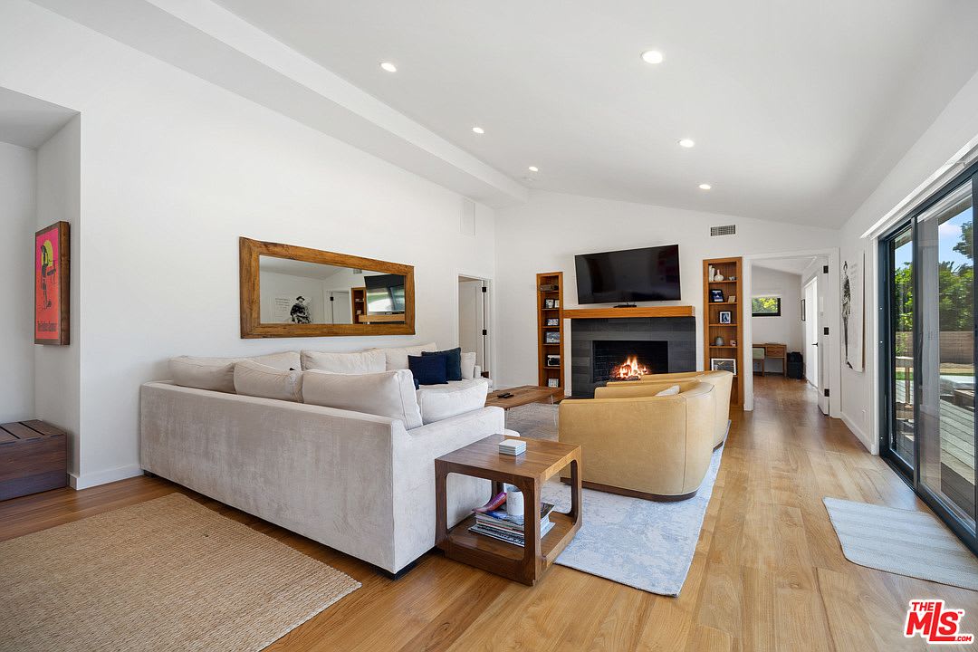 Oasis Luxe