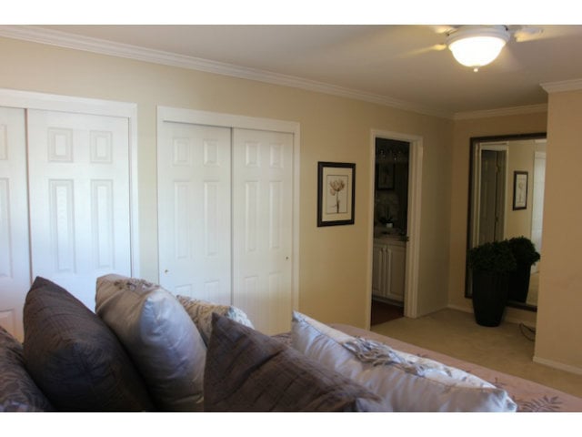 3300 Bay Ct