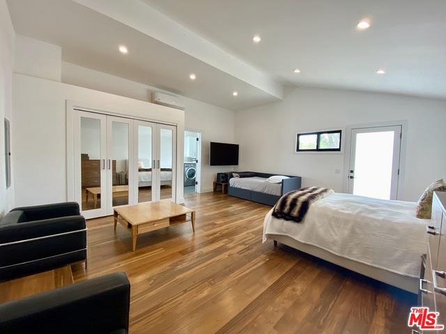 Oasis Luxe