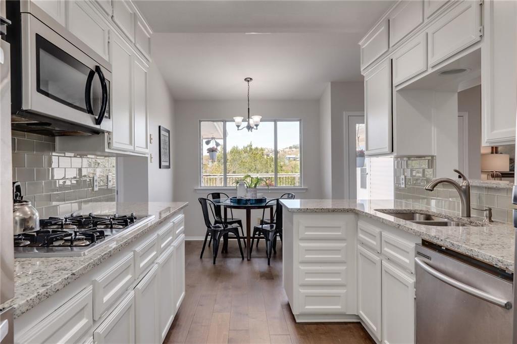 1100 Quaker Ridge Dr