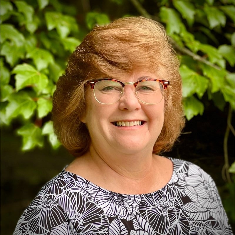 Natalie Rayburn Sylva, NC Real Estate Agent Headshot