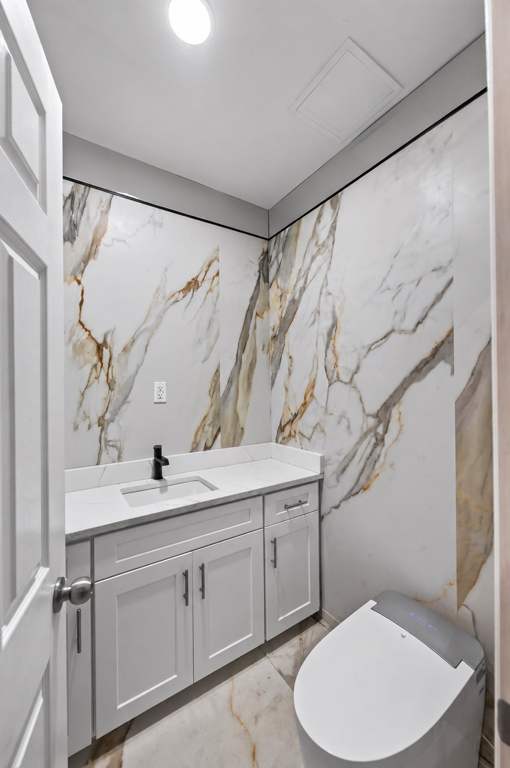55 W 38th St, New York, NY 10018