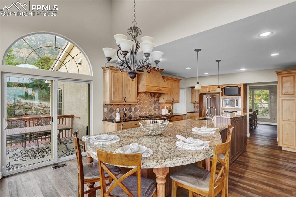 295 Paisley Dr