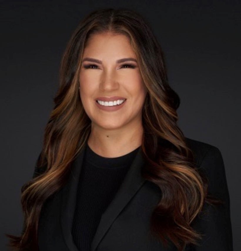 Leslie  Solorzano 