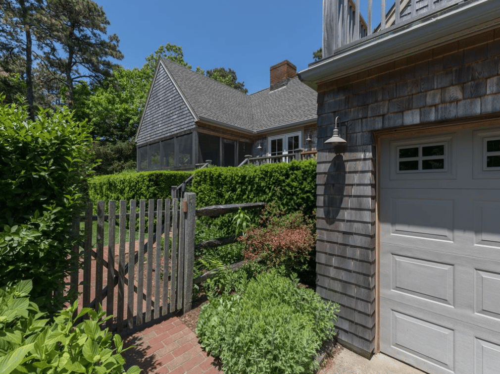 28 Martha's Road