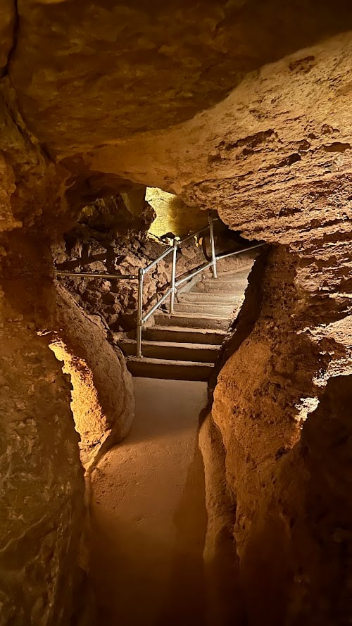 Exploring Cave of the Winds: Colorado’s Underground Adventure