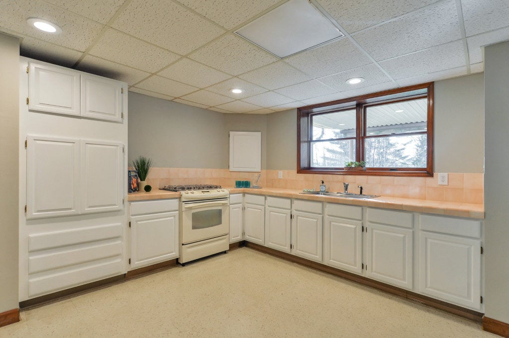 Sold With Multiple Offers Over List Price! – 17 Whittingham Terrace, Millburn