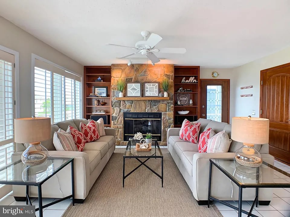 801 S Schulz Rd