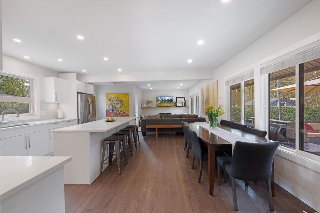 799 Grantham Pl