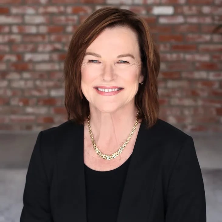 Peggy Sala Scottsdale, AZ Real Estate Agent Headshot