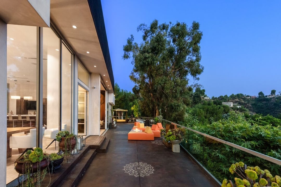 View Opulent