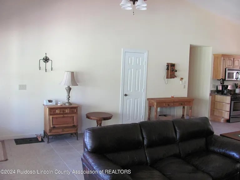167 Deer Valley Dr
