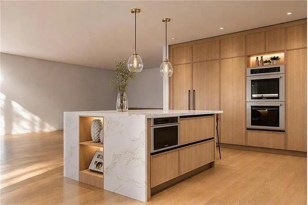 5 Richmond Square, Unit 504