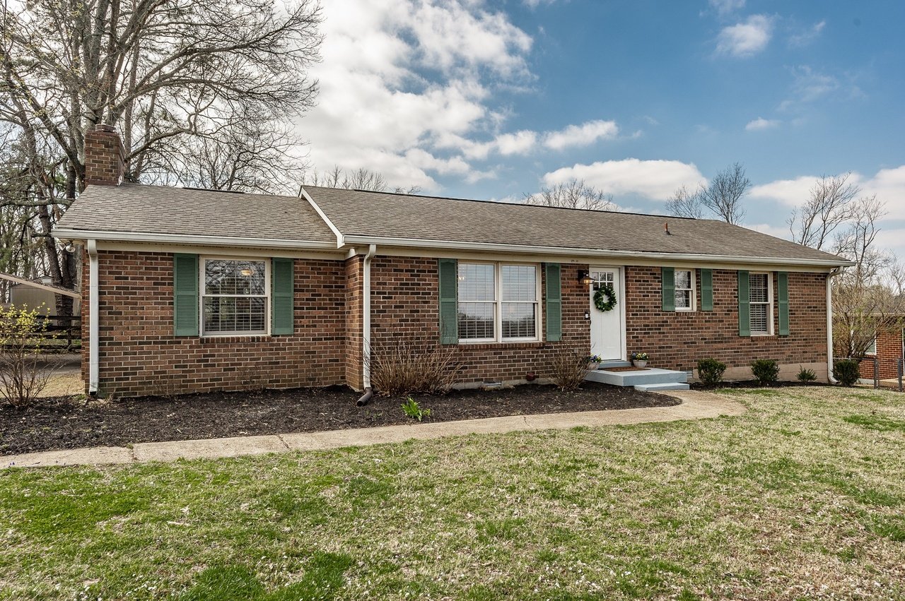 2423 Cabin Hill Rd