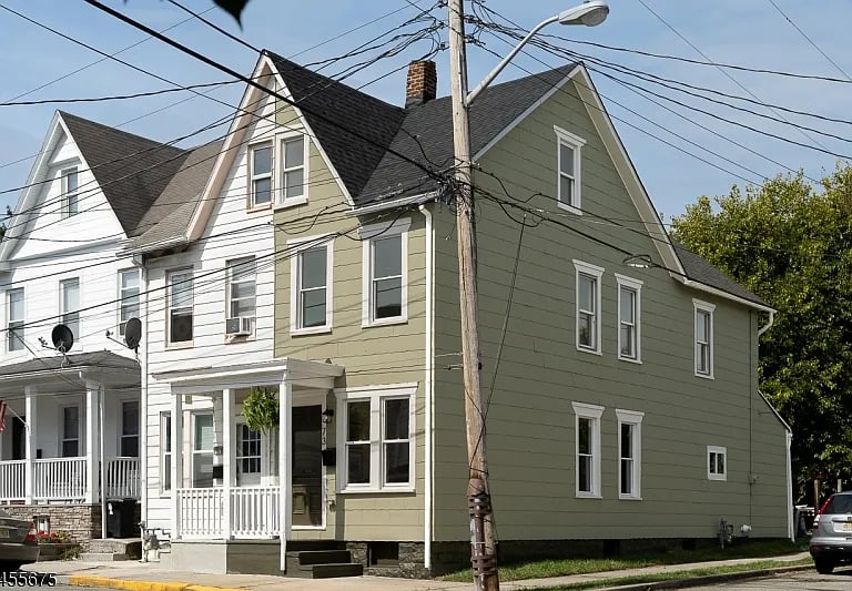 73 Colby Pl