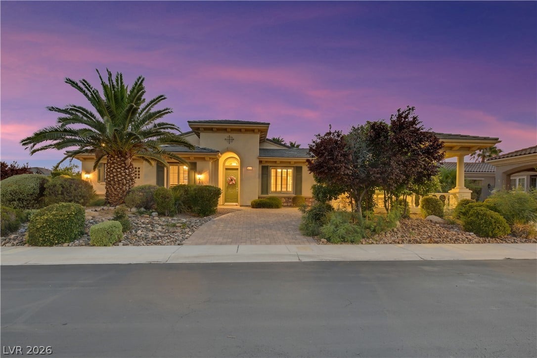 6425 Orto Botanico Ct