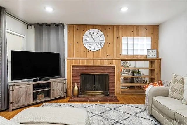 424 Canyon Dr