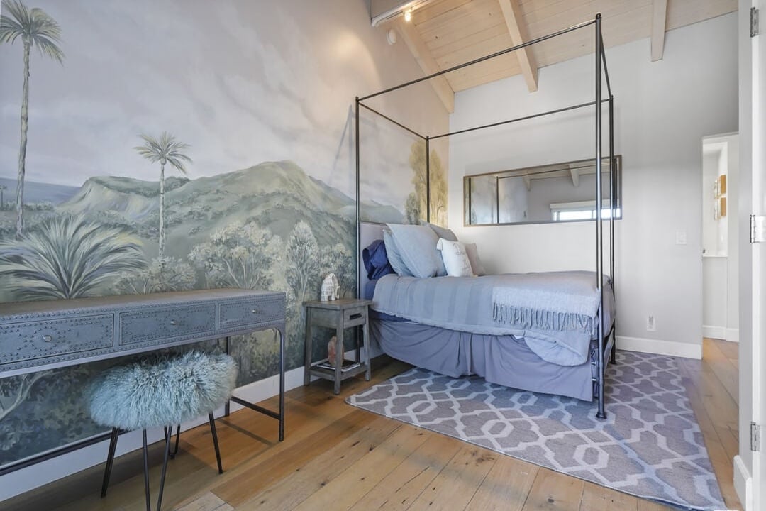 Solis Vista, Serra Rd, 90265