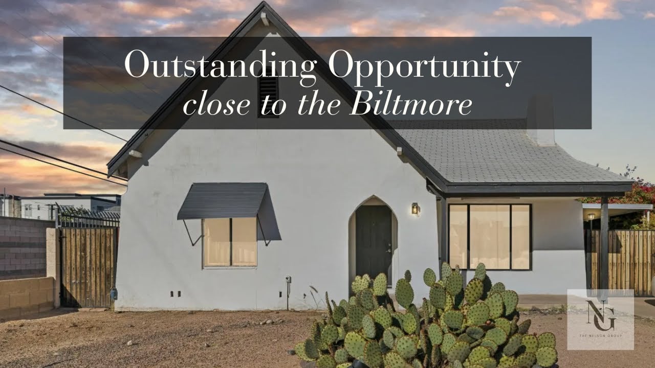Historic Tudor and Large Casita, Close to the Biltmore in Phoenix