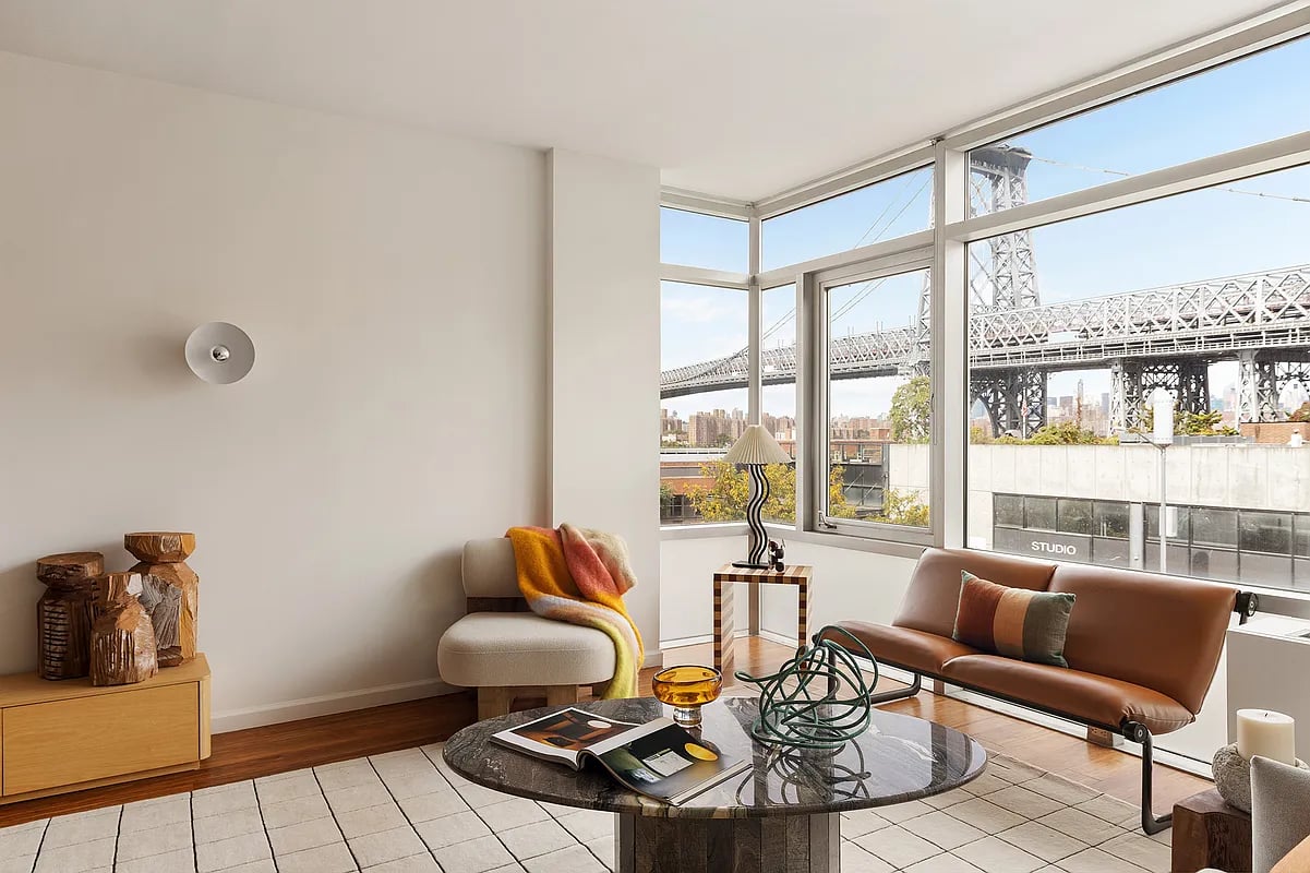 26 Broadway Unit: 301+