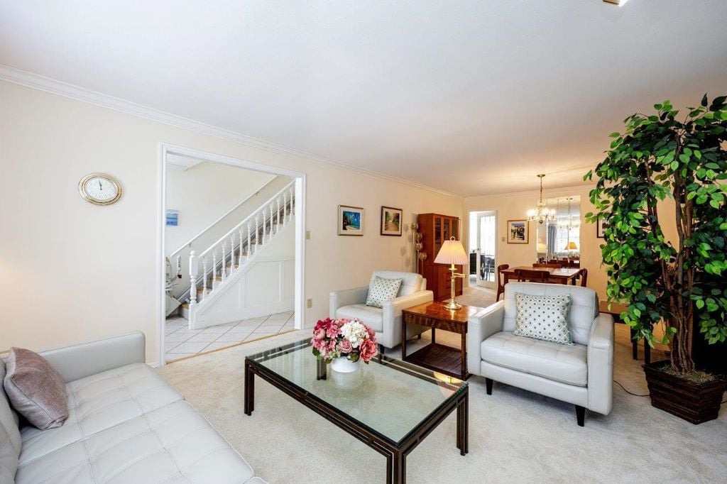 1652 Mahon Ave, #2