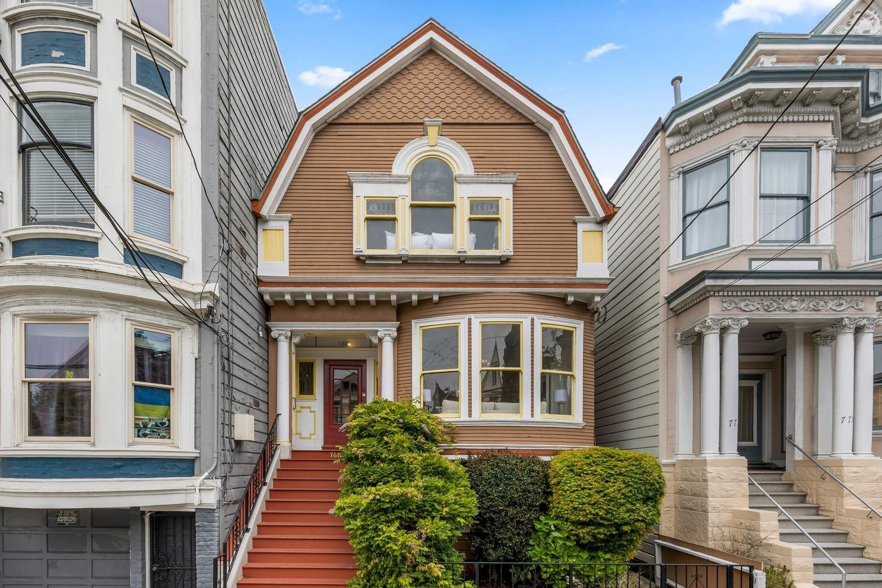 768 Cole St