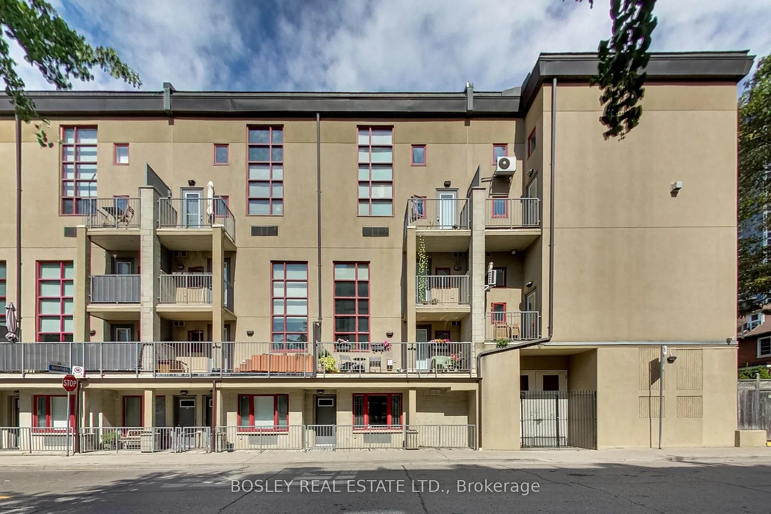 21 Earl St #L1
