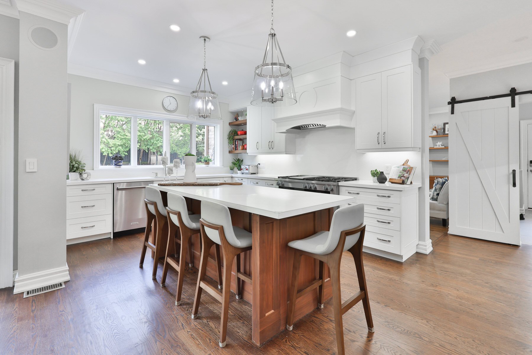 1277 Woodeden Dr