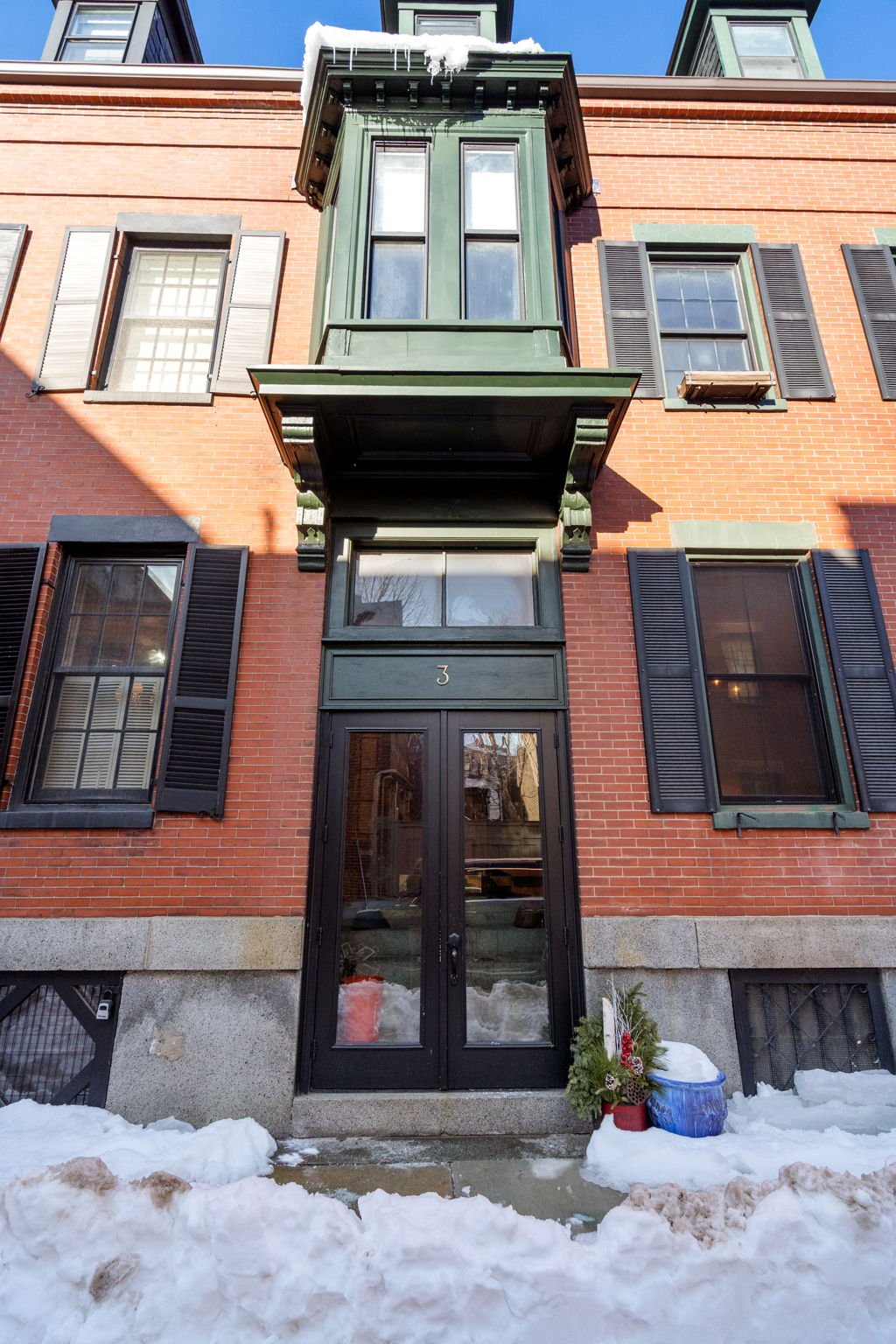 Off Market Listing- 3 Wallace Ct Charlestown, MA 02129