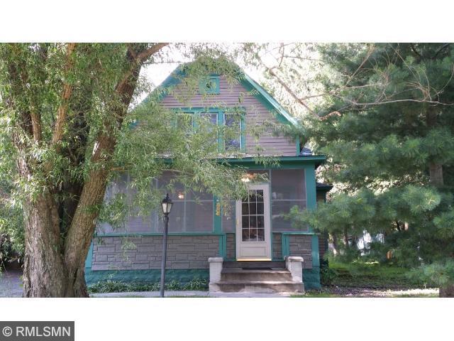 117 Main St E