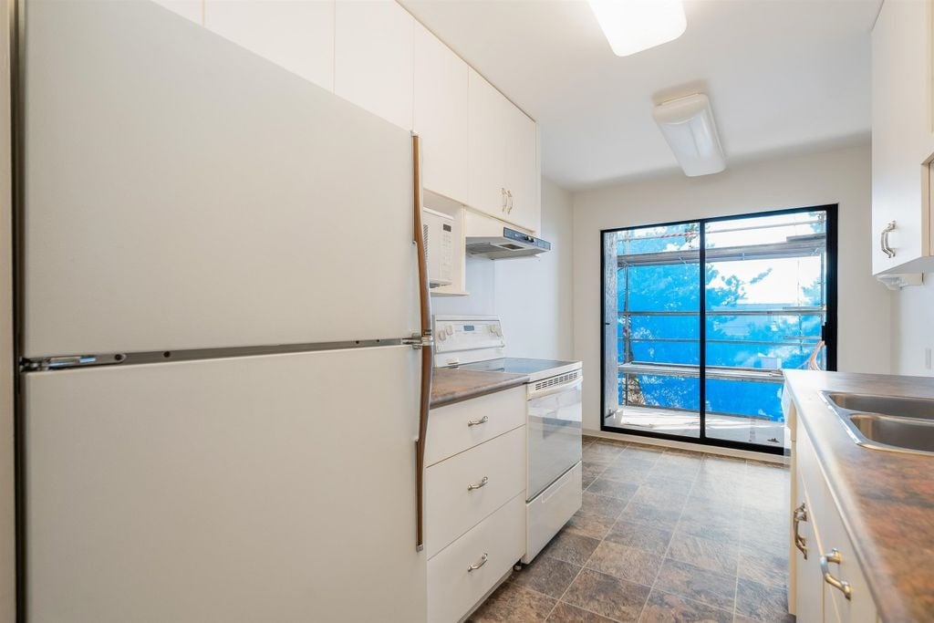8720 No. 1 Rd, #304