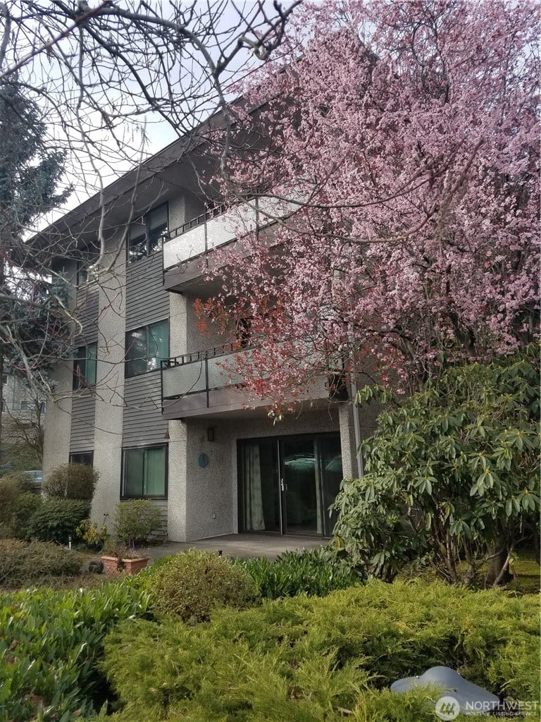300 N 137th Street