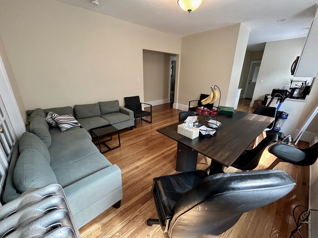 Sunny 4 Bed 2 Bath in the Heart of Brookline - Heat and Hot Water Included - 9.1