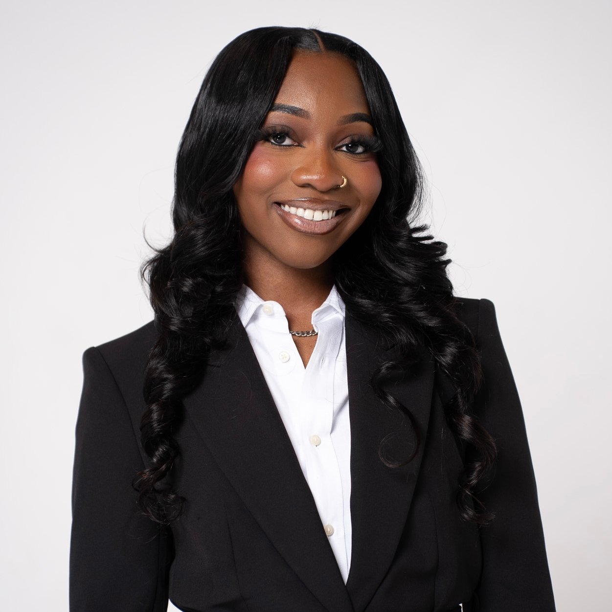 Jaidah Fleming Chicago, IL Real Estate Agent Headshot