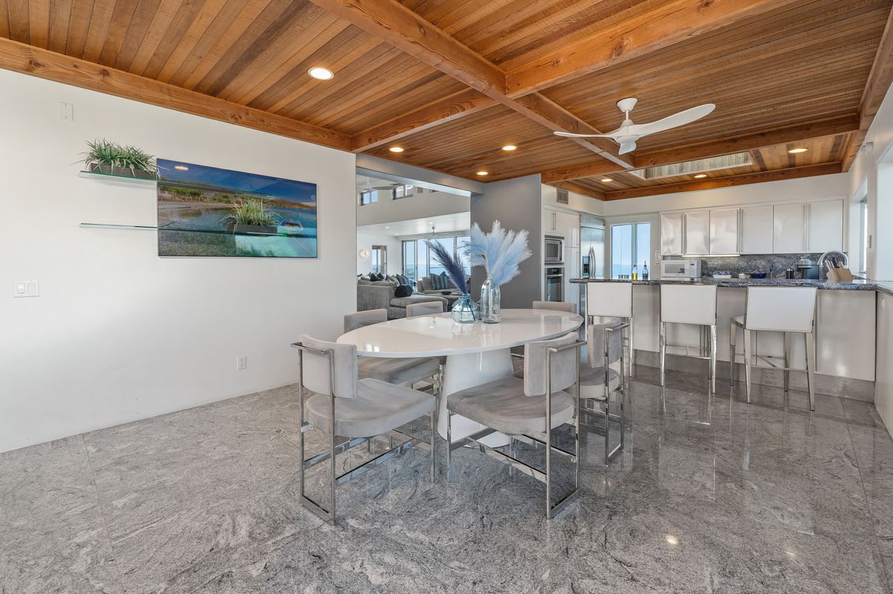 Encinitas Oceanfront Retreat