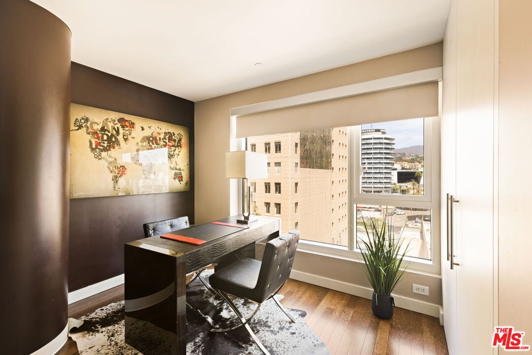 6250 Hollywood Blvd, #8A